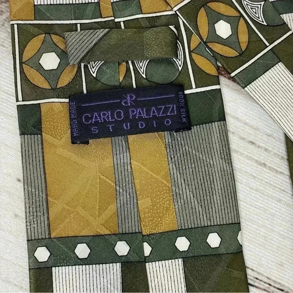 Carlo Palazzi Mens 100% Silk Tie 56” Gold Brown White Geometric 4” Wide - Picture 6 of 8